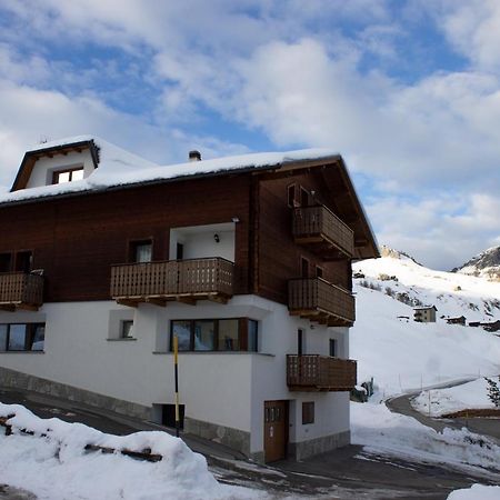 Apartment Il Nocciolino Livigno Exterior photo