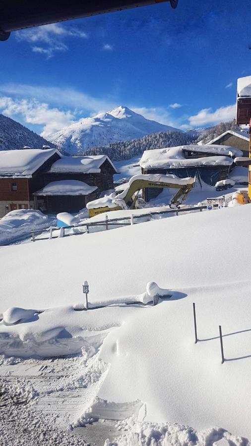 Apartment Il Nocciolino Livigno Exterior photo